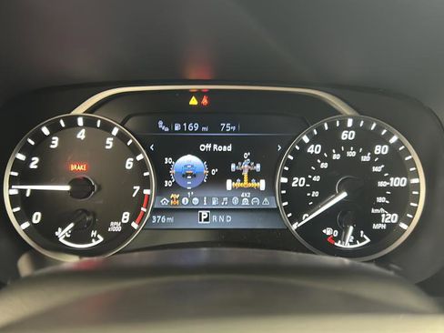 Used 2024 Nissan Frontier SV w/ SV Convenience Package image 20