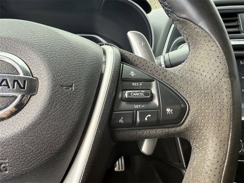 Used 2016 Nissan Maxima SR image 22