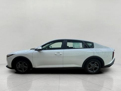 Certified 2025 Kia K4 FWD image 49