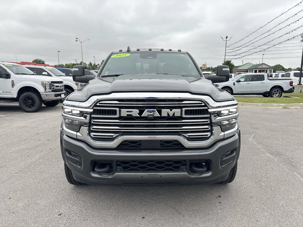 Used 2025 RAM 4500 4x4 Crew Cab DRW w/ Laramie Trim Package image 16
