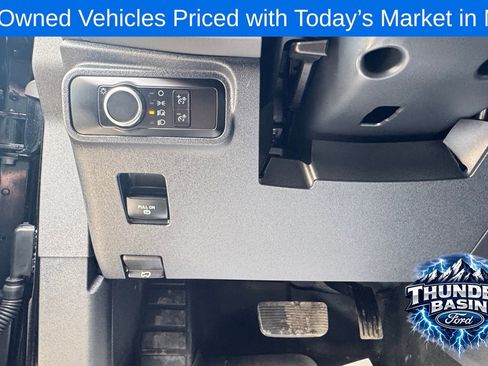 Used 2024 Ford Bronco Everglades AWD/4WD image 18