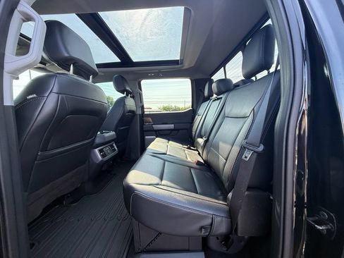 Used 2024 Ford F350 Lariat w/ Lariat Ultimate Package AWD/4WD image 19