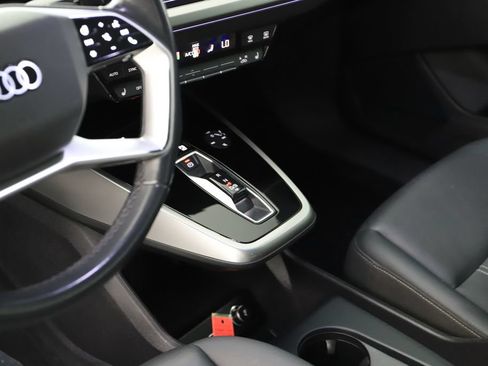 Certified 2024 Audi Q4 e-tron Prestige AWD/4WD image 17