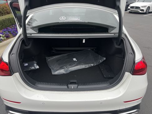 Used 2025 Mercedes-Benz E 350 Sedan image 34