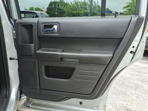 Used 2015 Ford Flex SE FWD image 27