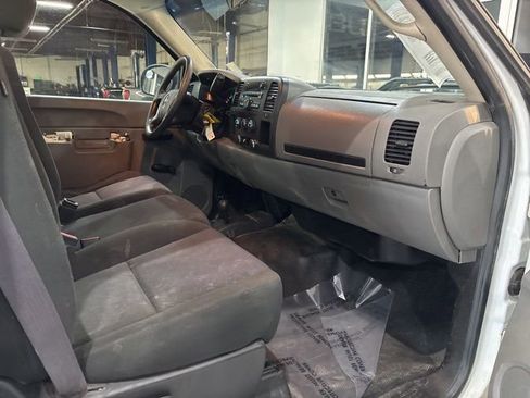 Used 2013 GMC Sierra 1500 W/T AWD/4WD image 26