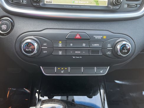 Used 2016 Kia Sorento EX w/ EX Touring Package image 24