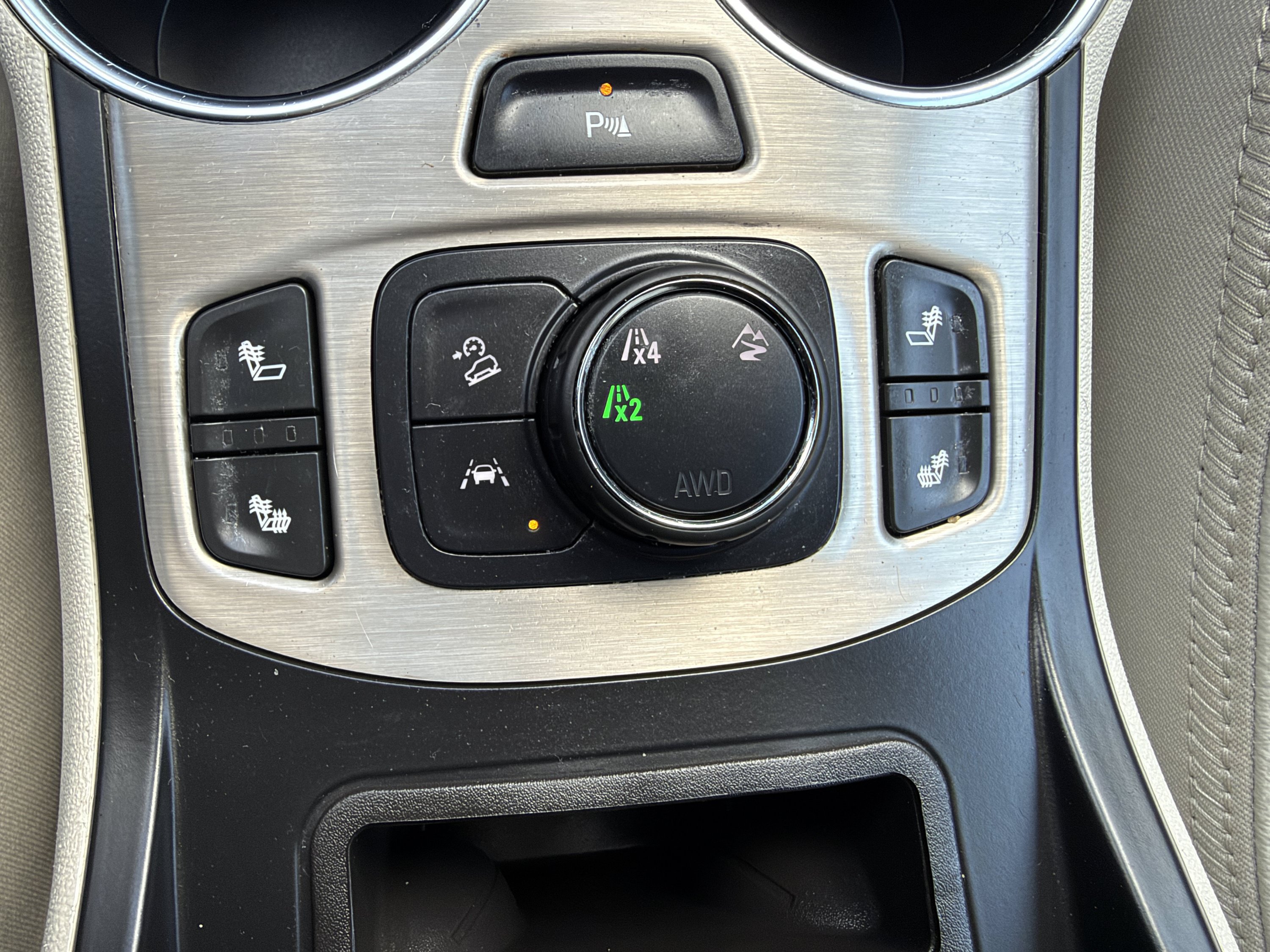 Used 2024 GMC Terrain Denali w/ LPO, Floor Liner Package AWD/4WD image 17