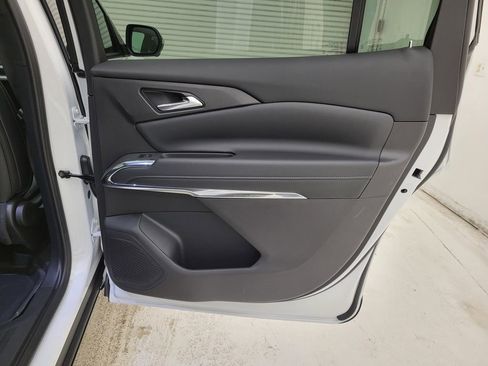 New 2026 Chevrolet Traverse LT w/ Sun and Wheel Package image 42