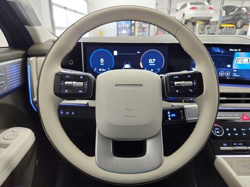 Used 2024 Hyundai Santa Fe Calligraphy image 13