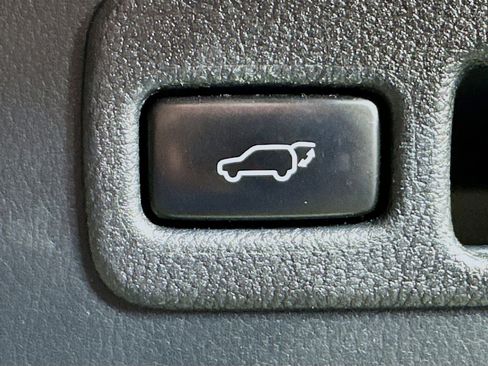 Used 2015 Lexus NX 300h AWD image 32