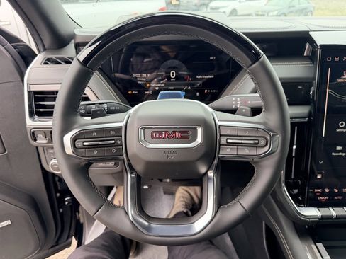 New 2026 GMC Yukon XL Elevation w/ Elevation Premium Package image 15