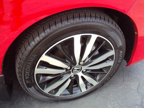 Used 2020 Honda Fit EX image 13