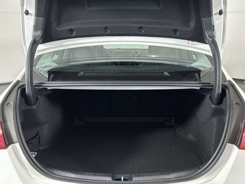 Used 2025 Mercedes-Benz C 300 Sedan image 24