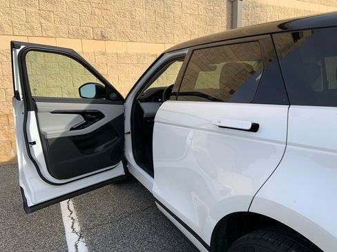 Certified 2023 Land Rover Range Rover Evoque S image 10