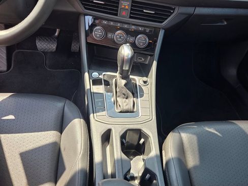 Used 2020 Volkswagen Jetta SEL FWD image 22