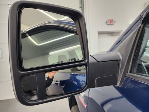 Used 2024 RAM 3500 Big Horn w/ Sport Appearance Package image 38