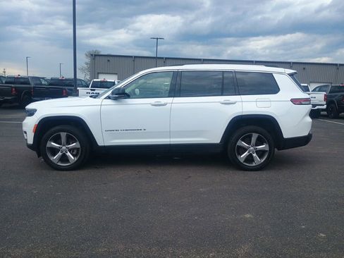 Used 2021 Jeep Grand Cherokee L Limited AWD/4WD image 4