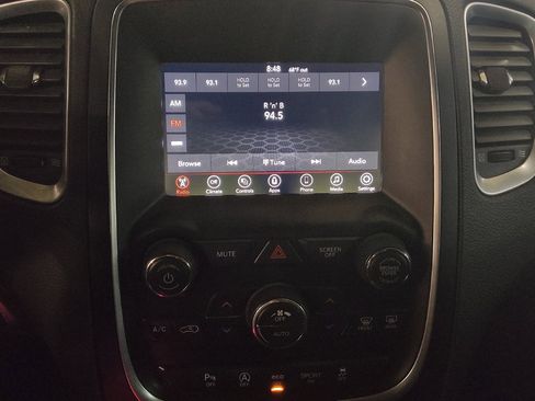 Used 2020 Dodge Durango SXT image 25