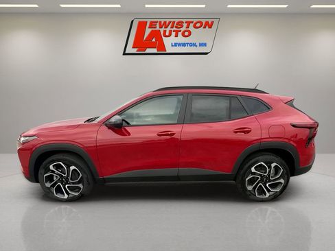 New 2026 Chevrolet Trax RS w/ Sunroof Package image 5