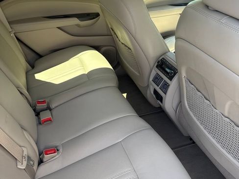 Used 2012 Cadillac SRX Premium AWD/4WD image 10