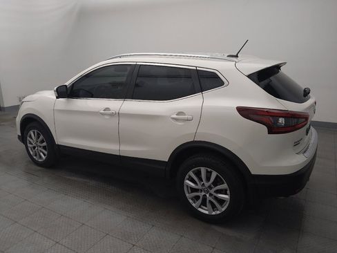 Used 2020 Nissan Rogue Sport SV w/ Technology Package FWD image 3