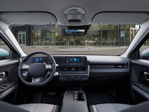 New 2026 Hyundai Ioniq 5 SE image 11