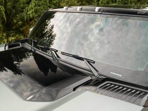 Used 2024 GMC Hummer EV 3X AWD/4WD image 15