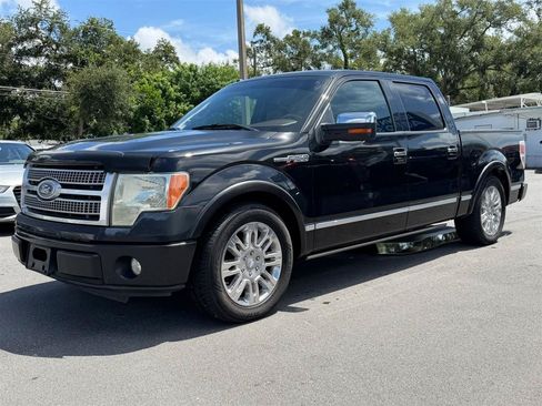 Used 2010 Ford F150 Lariat RWD image 2