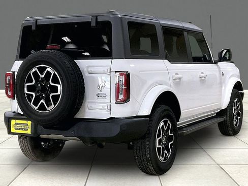Certified 2023 Ford Bronco Outer Banks AWD/4WD image 12