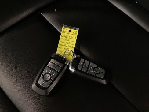 Used 2023 Ford Explorer XLT w/ Equipment Group 202A image 37