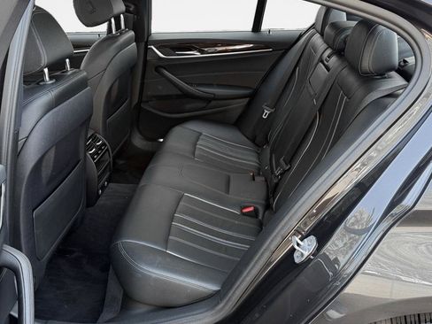 Used 2018 BMW 540i xDrive AWD/4WD image 13