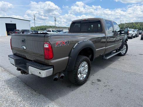 Used 2016 Ford F350 Lariat w/ Chrome Package AWD/4WD image 2