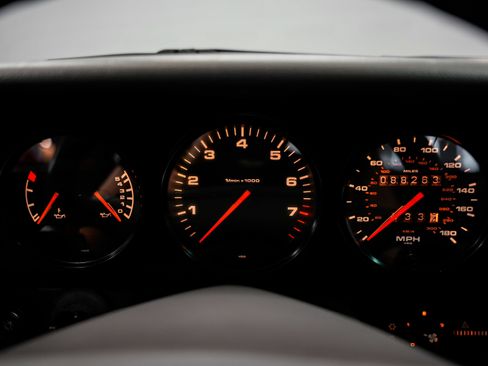 Used 1997 Porsche 911 Carrera 4S AWD/4WD image 12