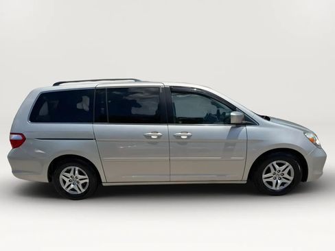 Used 2005 Honda Odyssey EX-L image 2