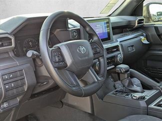 Used 2025 Toyota Tacoma SR5 AWD/4WD video 3