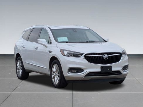 Used 2018 Buick Enclave Premium w/ Experience Buick Package AWD/4WD image 8