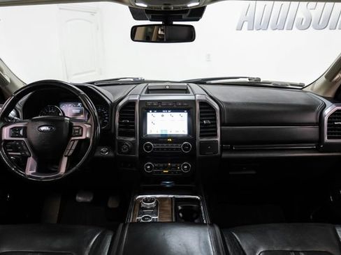 Used 2018 Ford Expedition Max Platinum image 12