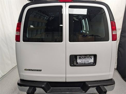 Certified 2024 Chevrolet Express 2500 w/ Driver Convenience Package image 5