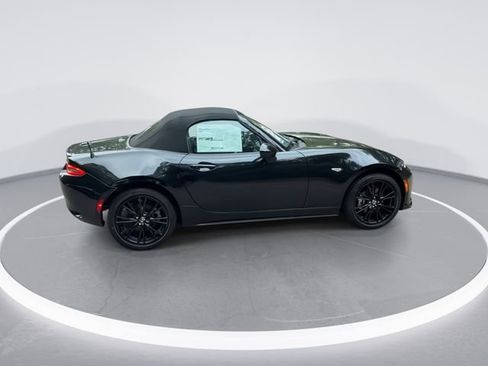 New 2026 MAZDA MX-5 Miata Club w/ Interior Package RWD image 8