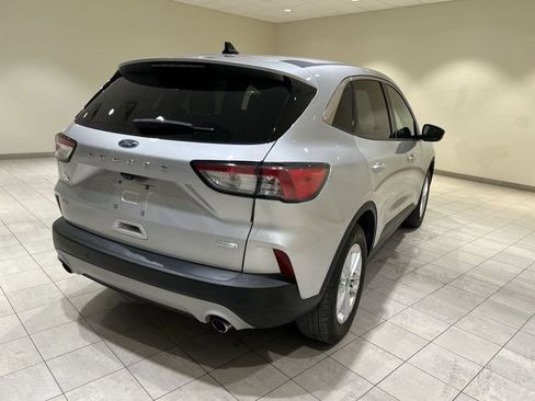 Used 2020 Ford Escape SE FWD image 5