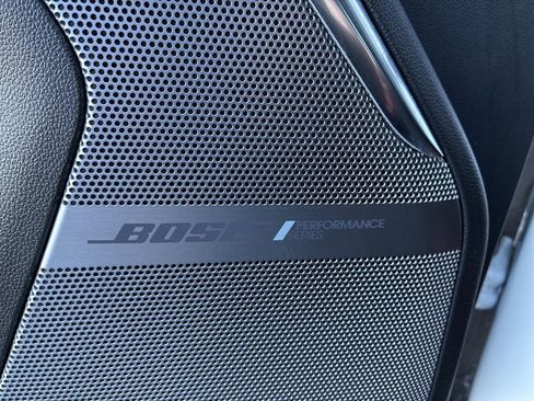 Used 2024 GMC Yukon XL Denali Ultimate AWD/4WD image 14