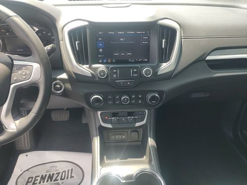 Used 2023 GMC Terrain SLT w/ Infotainment Package II AWD/4WD image 11