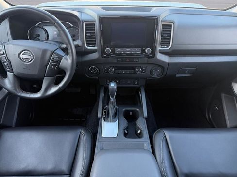 Used 2024 Nissan Frontier SL w/ Technology Package image 13