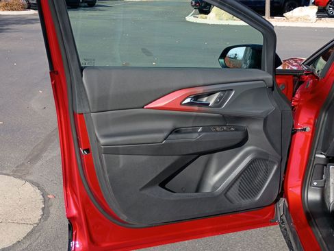 New 2026 Chevrolet Equinox EV RS image 30