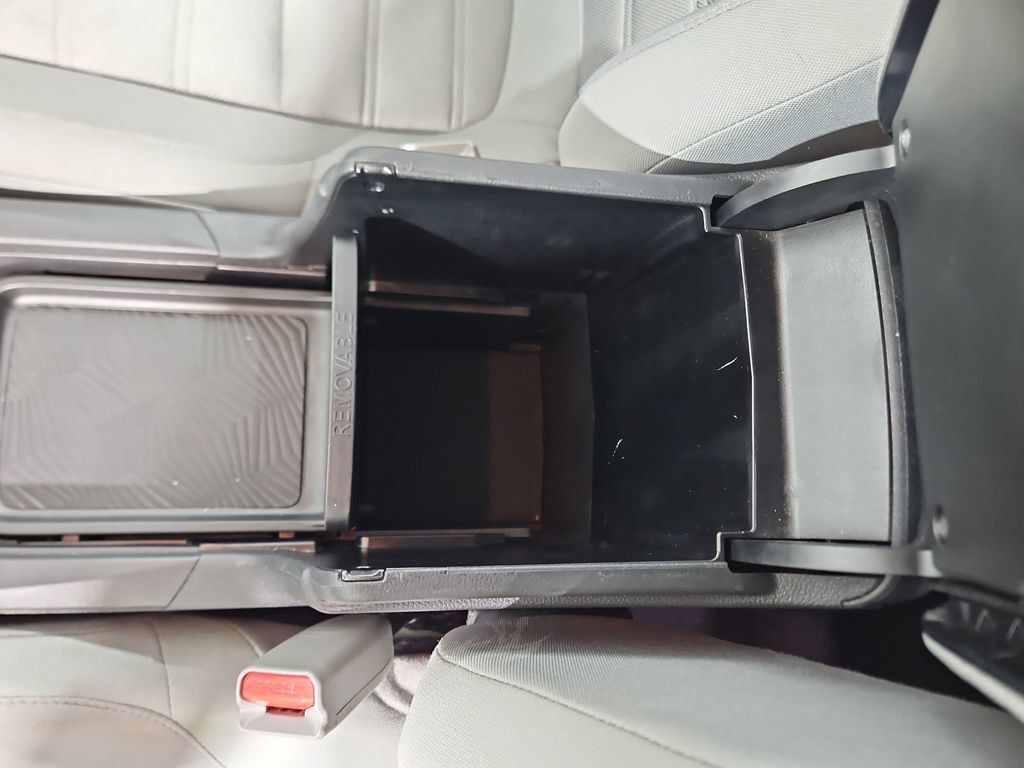 Used 2018 Honda CR-V LX image 24