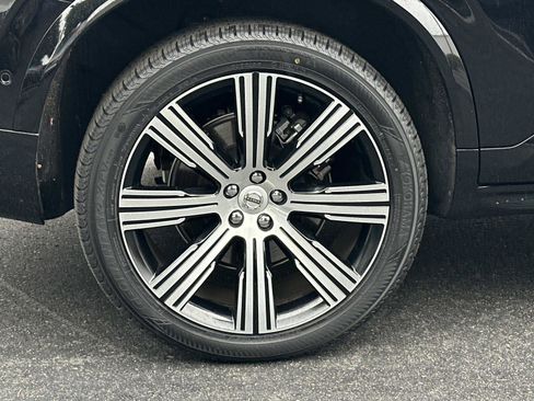 Certified 2023 Volvo XC90 T8 Ultimate image 28