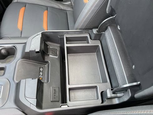 Used 2024 GMC Sierra 2500 AT4 w/ AT4 Premium Plus Package image 22