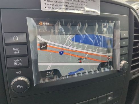 Used 2023 Mercedes-Benz Metris Passenger image 18