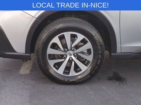 Used 2021 Subaru Outback Premium image 10